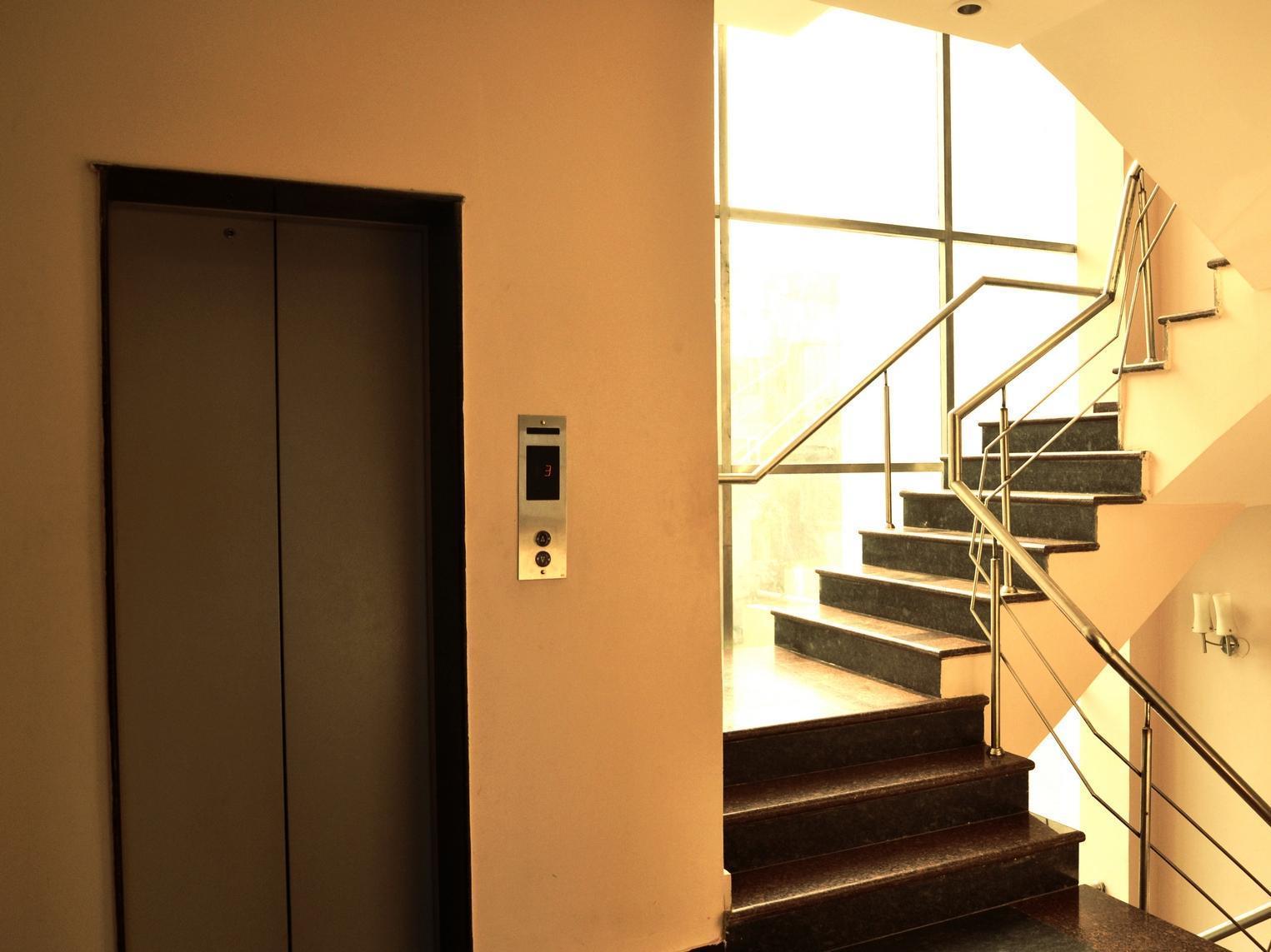 Hotel Sunrise Delhi  Exterior photo
